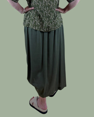 linen viscose maxi skirt - olive- berlin