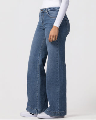 jeans - marena - mid rise - Ilmara wash