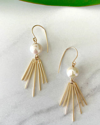 comets - pearls - gold