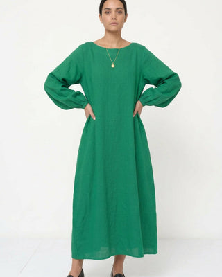 linen boat neck dress - apple - lealuc